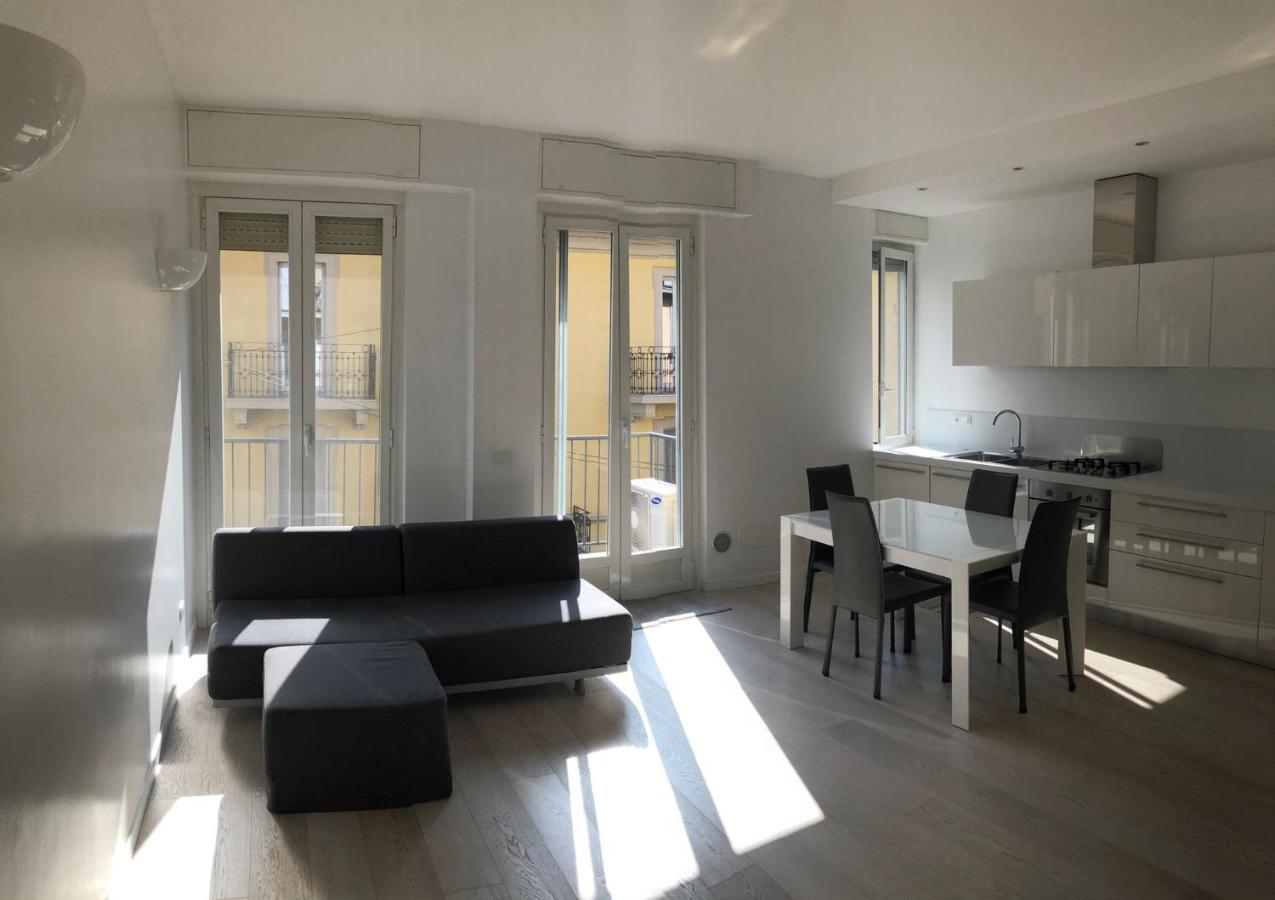 Bright & Spacious Apartment Near Navigli - Ponti Milano Eksteriør billede